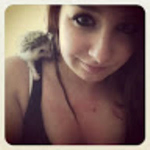 Meet your Posher, Leslie